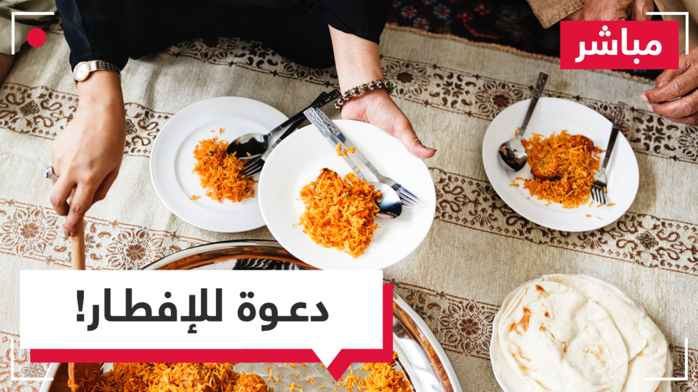 باحث جزائري: الصيام ليس فرضا في الإسلام! واللاعب المصري ميدو يدعو لإفطار اللاعبين في شهر رمضان. 