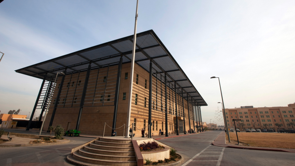 واشنطن تحذر رعاياها من السفر إلى العراق