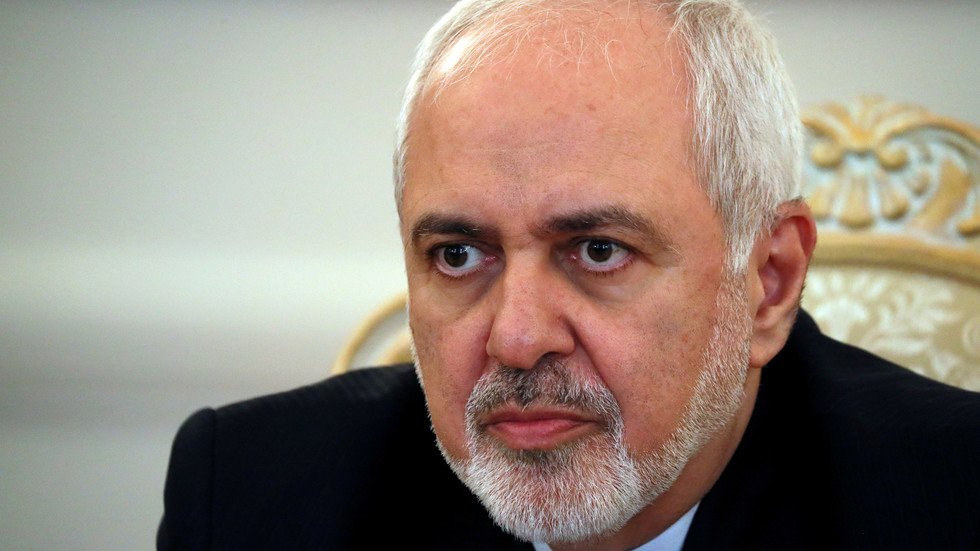 ظريف: إيران لا تسعى للحرب لكنها دافعت وتدافع عن مصالحها وبقوة