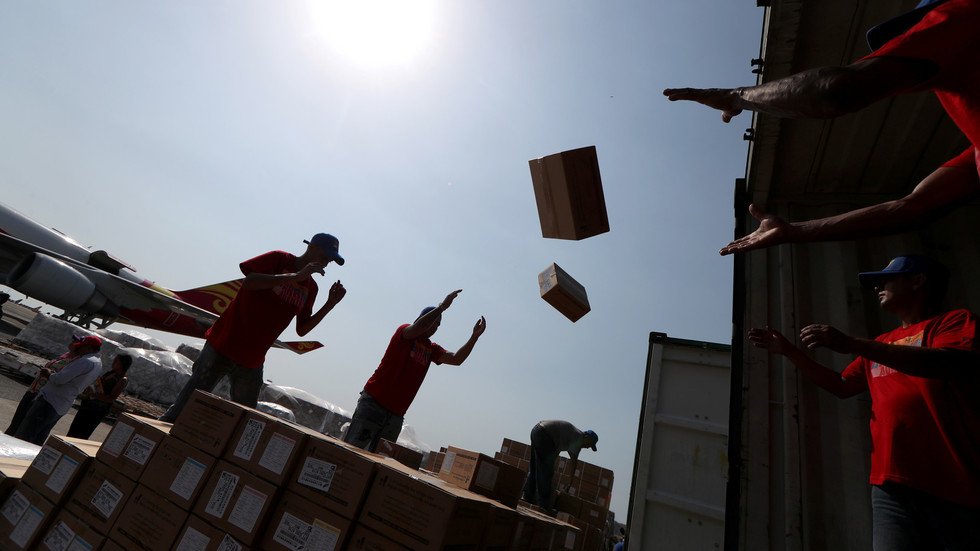 الصين ترسل طائرة مساعدات إنسانية ثالثة إلى فنزويلا 