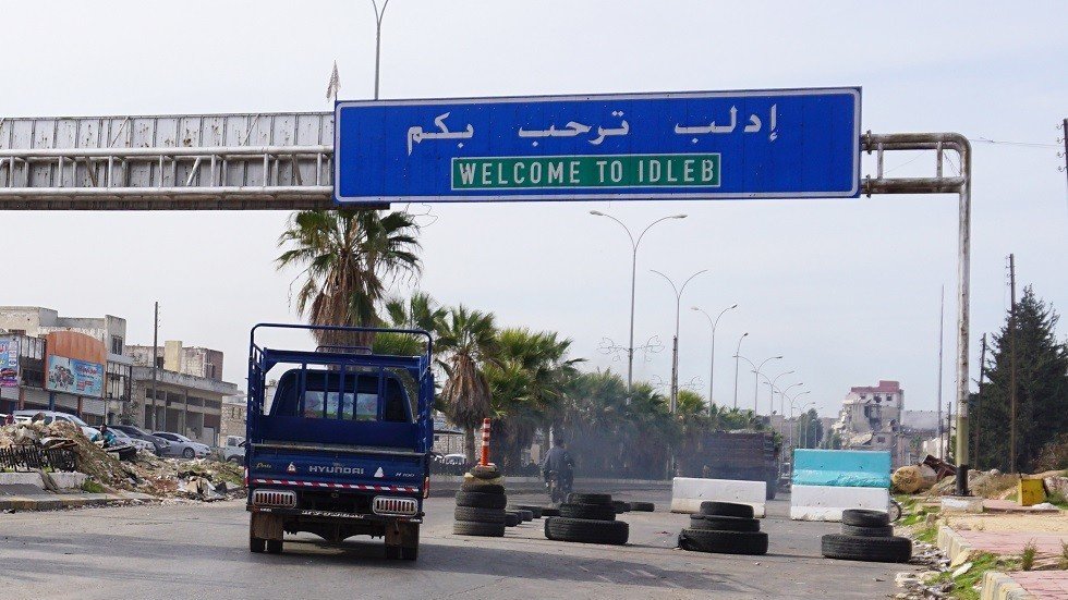 الدفاع الروسية: "النصرة" تستعد للقيام باستفزازات في إدلب باستخدام مواد كيميائية