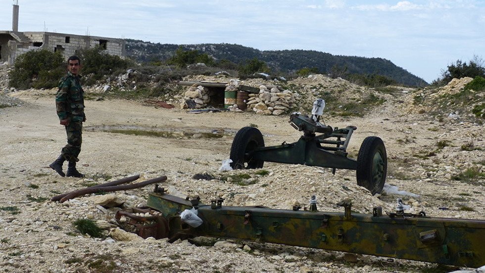 الدفاع الروسية: الجيش السوري توقف عن إطلاق النار في إدلب من جانب واحد