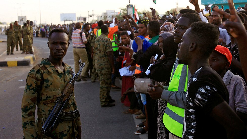 السودان.. انتهاء جولة جديدة من المفاوضات بين الجيش وقوى التغيير دون اتفاق نهائي