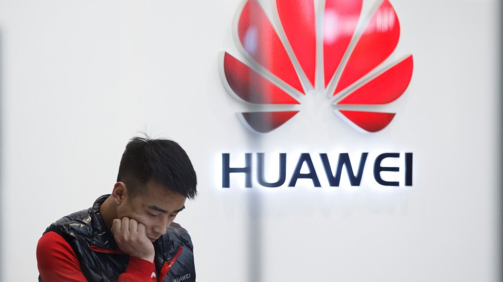شركة "غوغل" تحرم "هواوي" من بعض خدماتها 