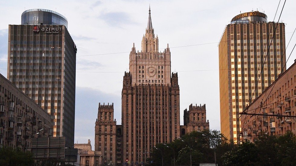 موسكو: بعقوباتها الجديدة واشنطن تحاول طمس النتائج الإيجابية لزيارة بومبيو إلى روسيا