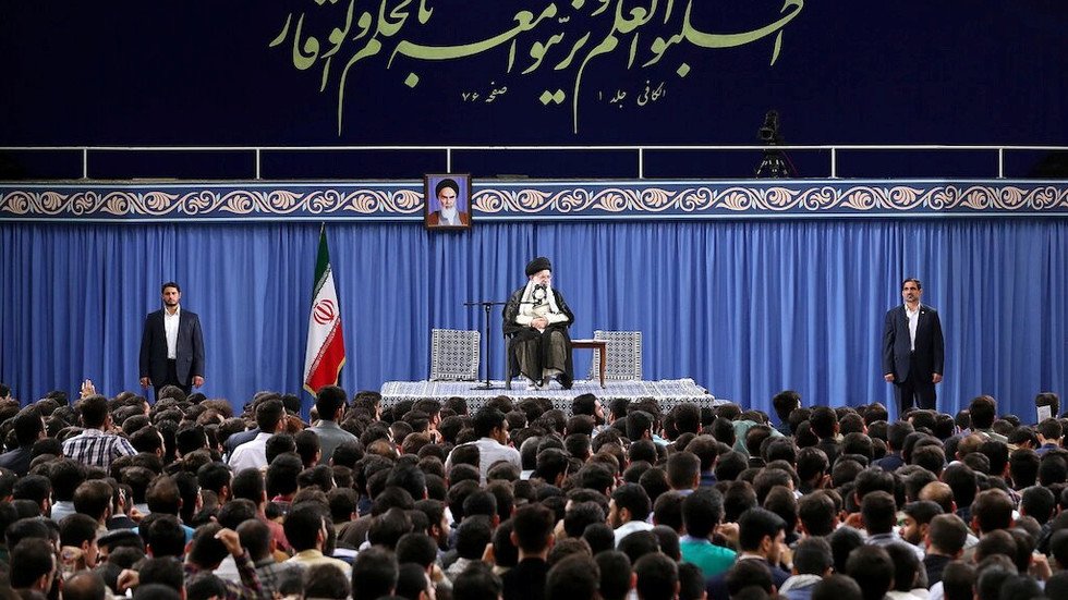 خامنئي: لم أكن مقتنعا بالاتفاق النووي وزوال أمريكا وإسرائيل محتوم