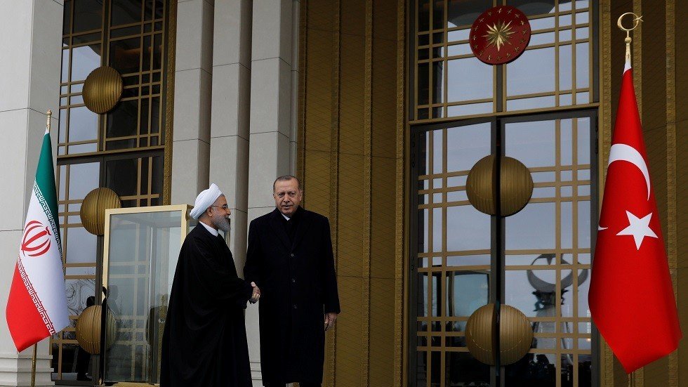 تركيا وإيران تطوقان الدول العربية