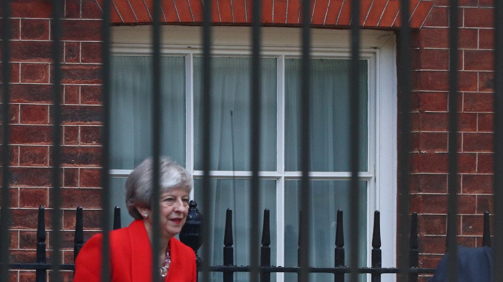 الاتحاد الأوروبي يعلق على استقالة ماي: موقفنا لم يتغير