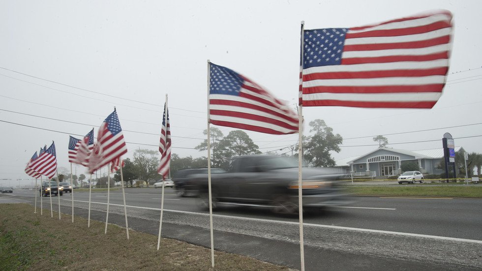 الجيش الأمريكي: الحرس الثوري الإيراني وراء "هجوم الفجيرة"