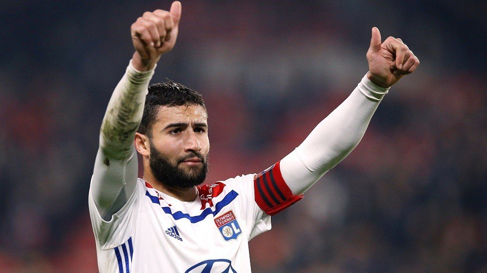 فرصة ذهبية لليفربول للتعاقد مع نبيل فقير