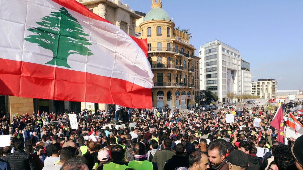  لبنان.. موازنة "حسابية" يشارك الزعماء في دفع ثمنها! 