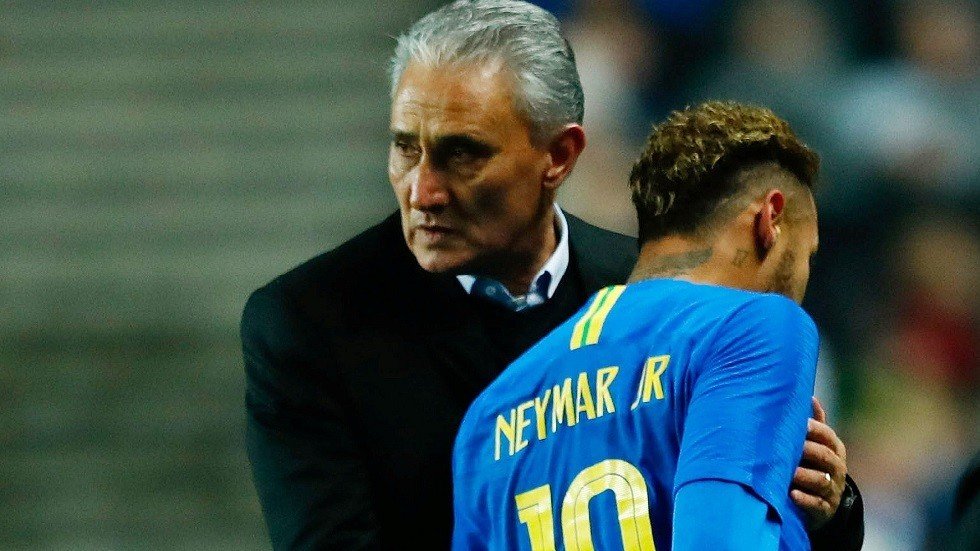 قبيل كوبا أمريكا.. منتخب البرازيل يسحب شارة القيادة من نيمار