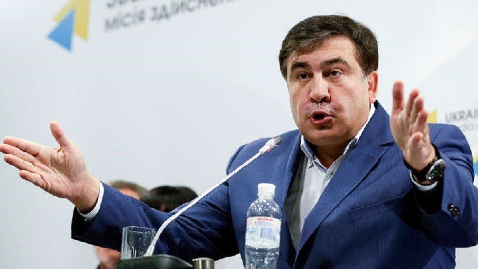 زيلينسكي يعيد الجنسية الأوكرانية لساكاشفيلي