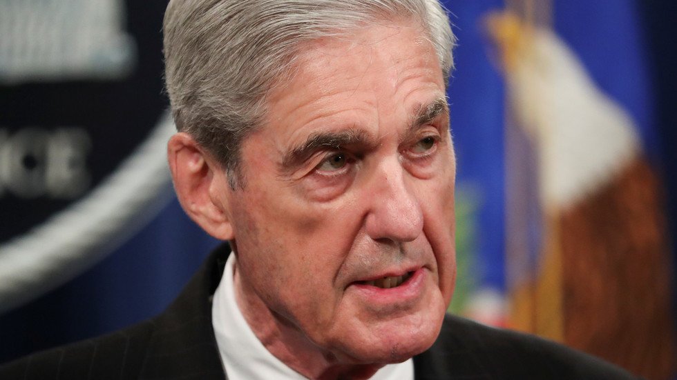 مولر: لم يكن هدف التحقيق بشأن 