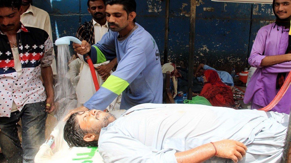 كيف نشخص الإصابة بضربة حرارية تحت الشمس؟