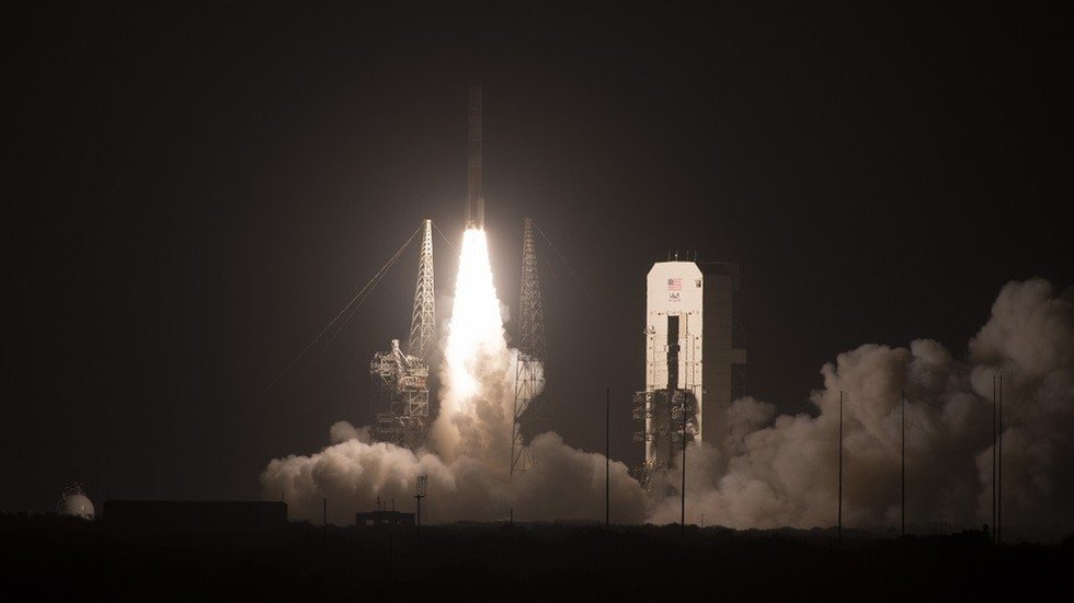 البنتاغون يدرج روسيا في قائمة الدول التي تحظر خدماتها في