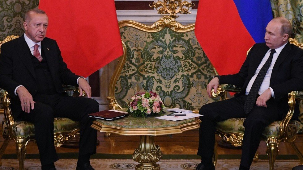 بوتين وأردوغان يؤكدان أهمية اتخاذ إجراءات فعالة للقضاء على الإرهابيين شمال غرب سوريا