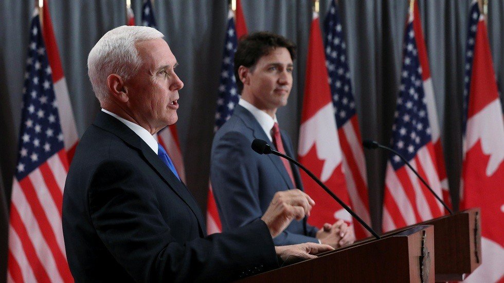 بينس: "هواوي" تتعارض من المصالح الأمنية الأمريكية