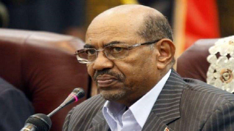 النائب العام المكلف في السودان يصدر أمرا باستجواب الرئيس المعزول عمر البشير