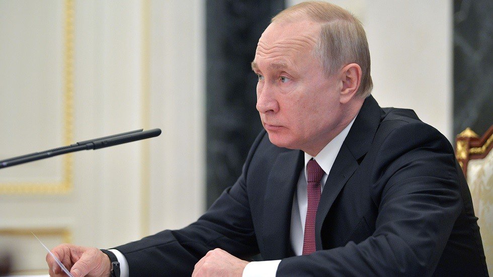 بوتين يوعز بتعزيز العمل على حماية حقوق الرياضيين الروس
