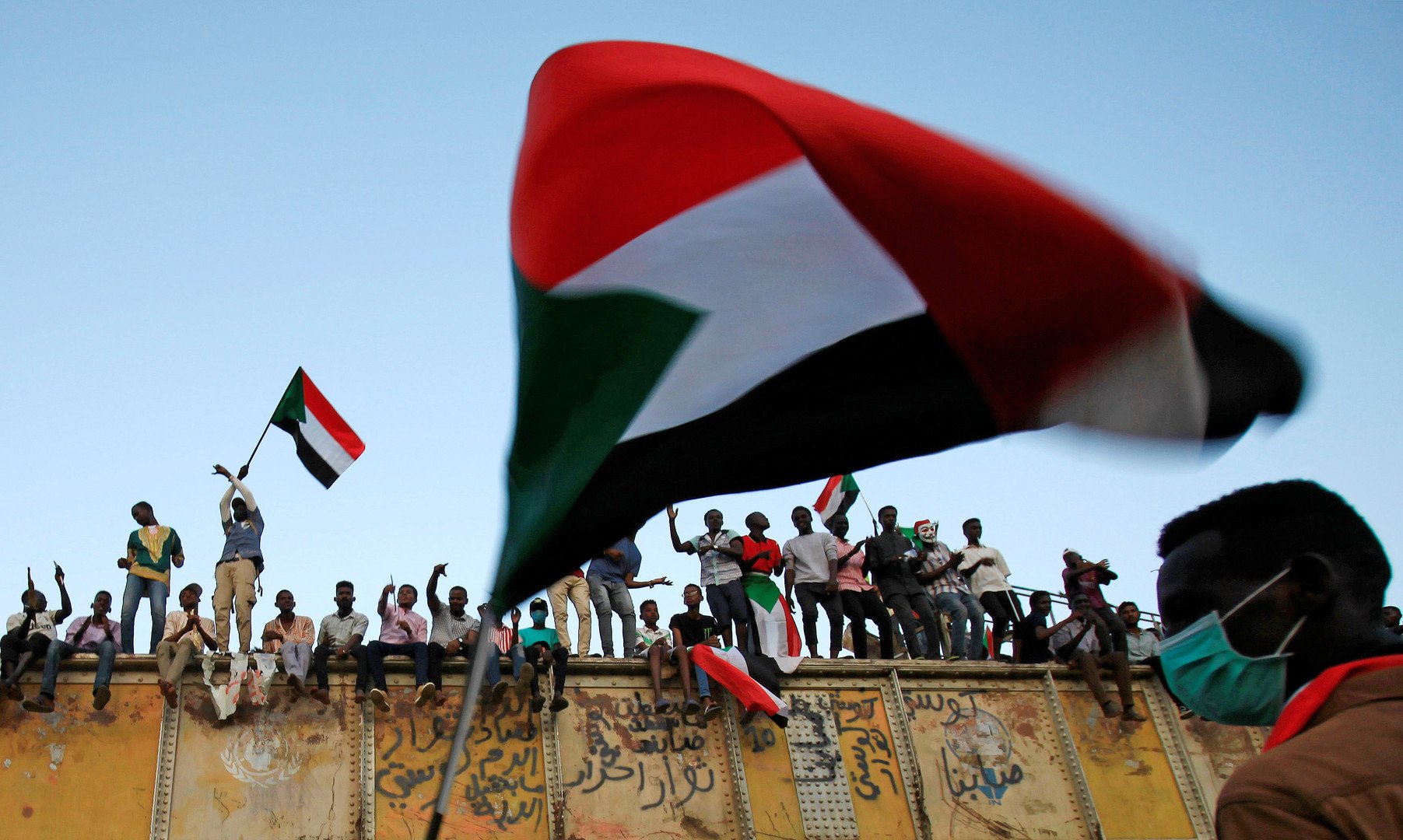 تجمع المهنيين السودانيين يرفض مقترح لجنة الوساطة ويدعو للاستعداد لكافة الاحتمالات