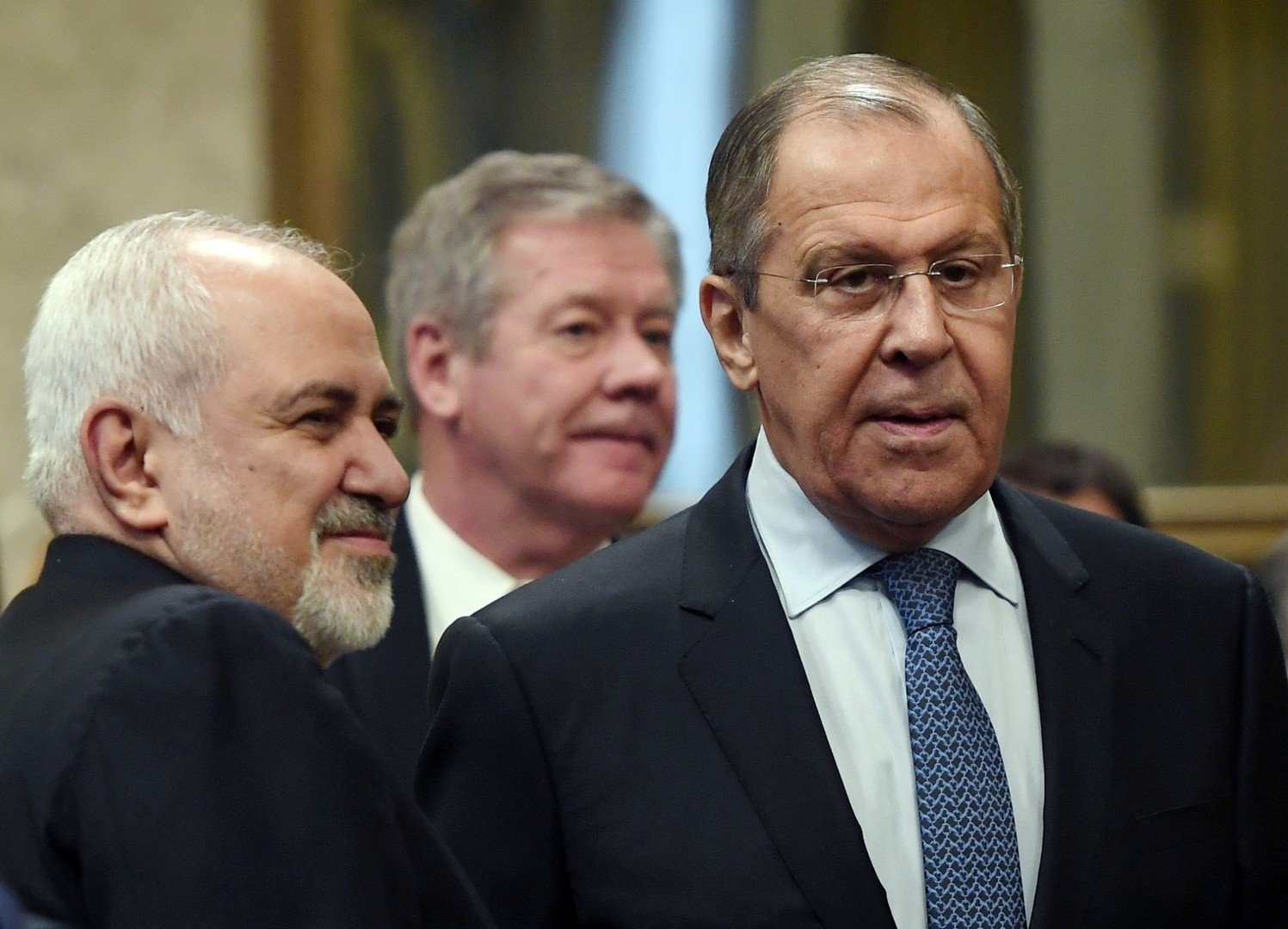 لافروف وظريف يبحثان الأوضاع بسوريا والاتفاق النووي الإيراني في موسكو غدا