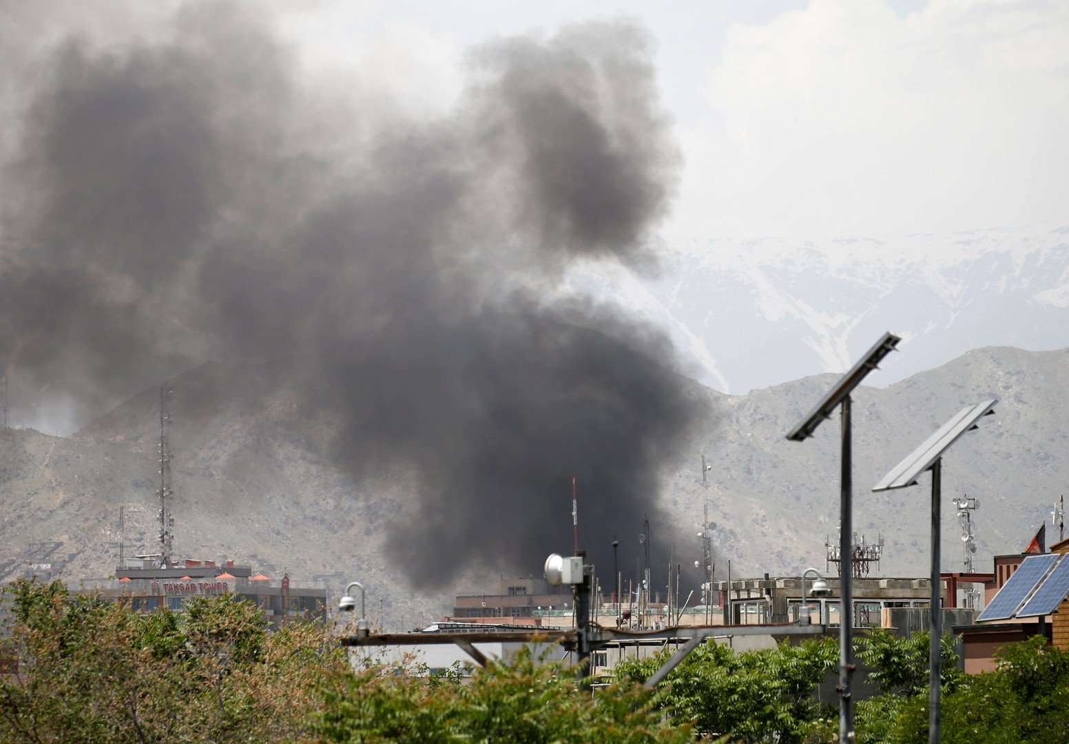 9 جرحى بانفجار سيارة مفخخة استهدفت مكتب منظمة إغاثة دولية في كابل