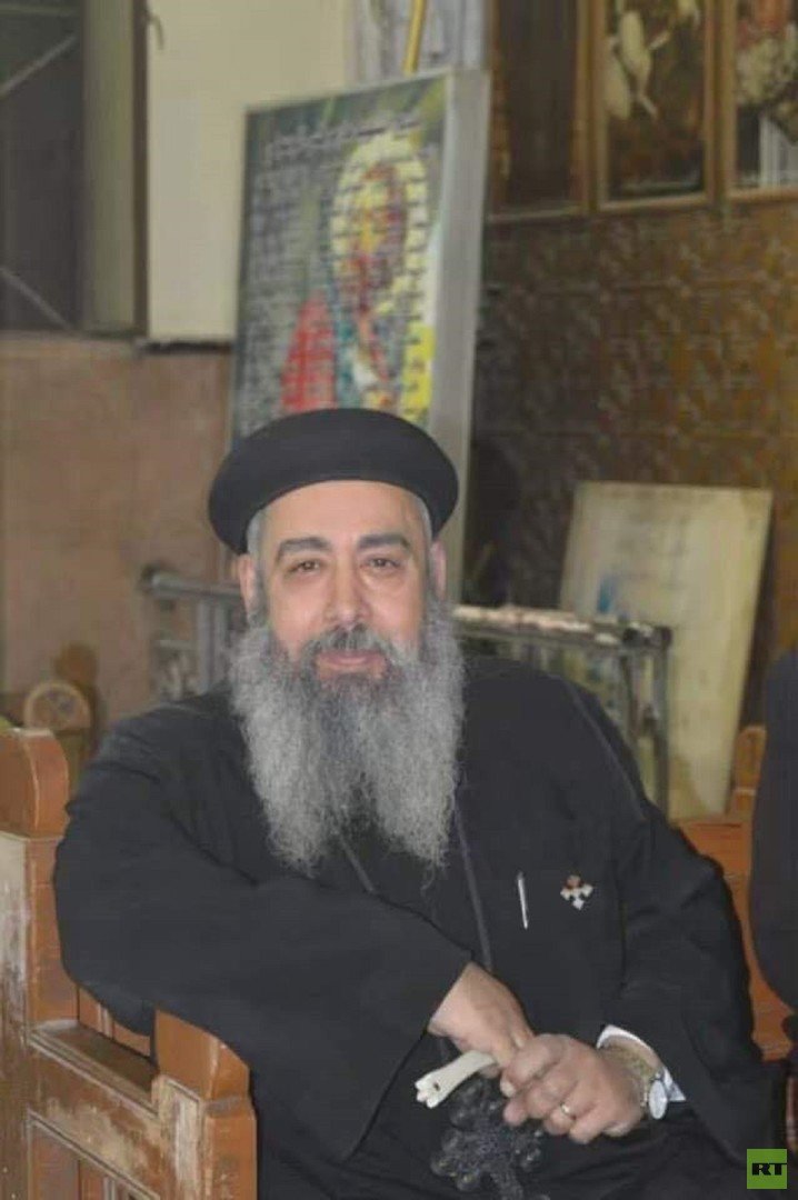 مصر.. مقتل رجل دين قبطي داخل كنيسة بـ4 رصاصات