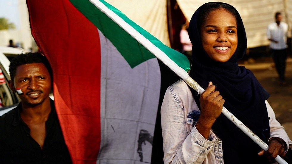 السودان.. ترشيح سيدة لعضوية المجلس السيادي 