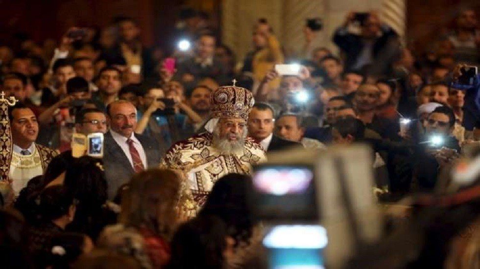 بابا الأقباط في مصر يأمر بإجراء تحقيق عاجل في مقتل كاهن داخل كنيسة