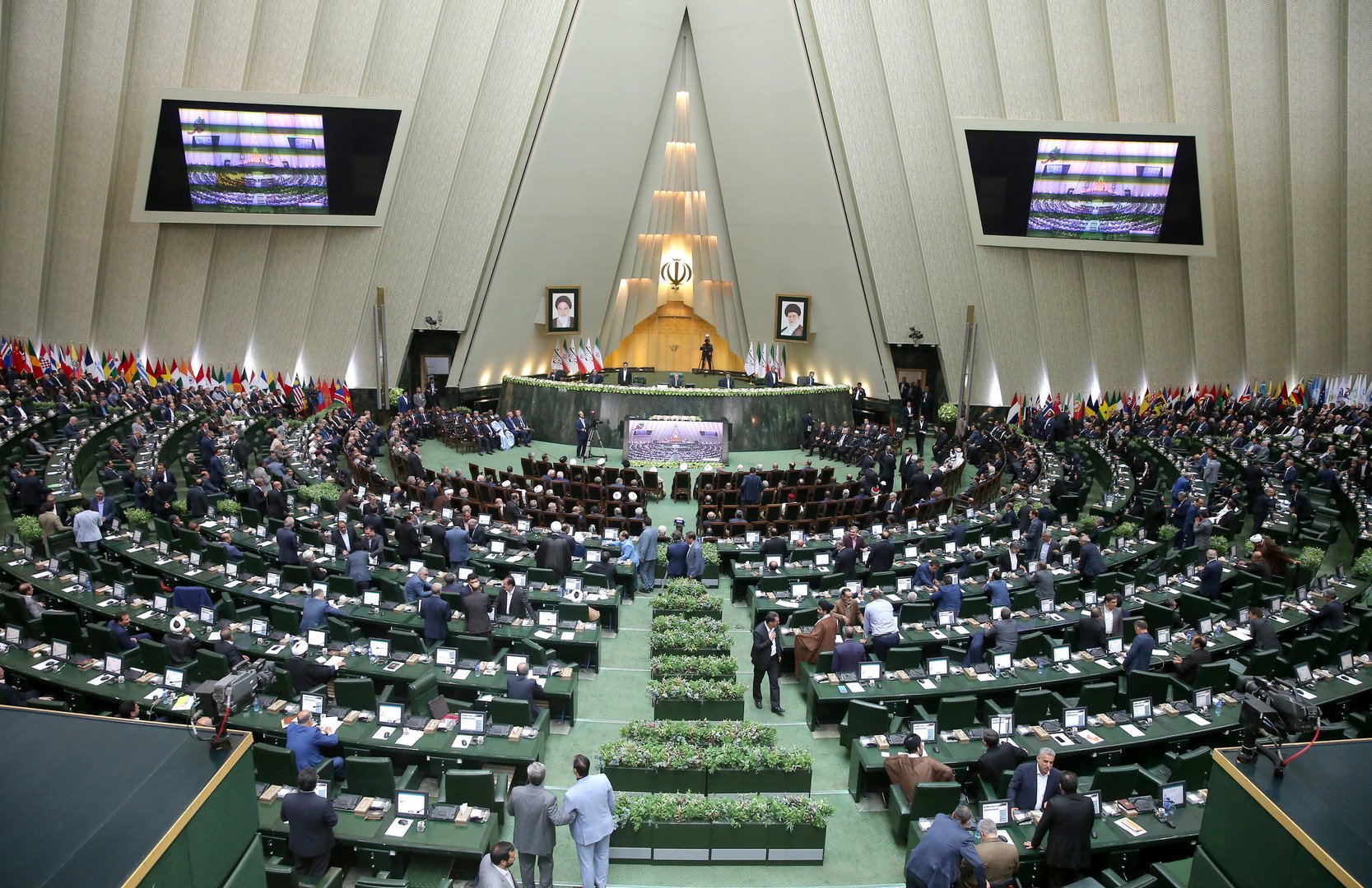 طهران: الحرب ضدنا ستمهد لحرب عالمية ثالثة