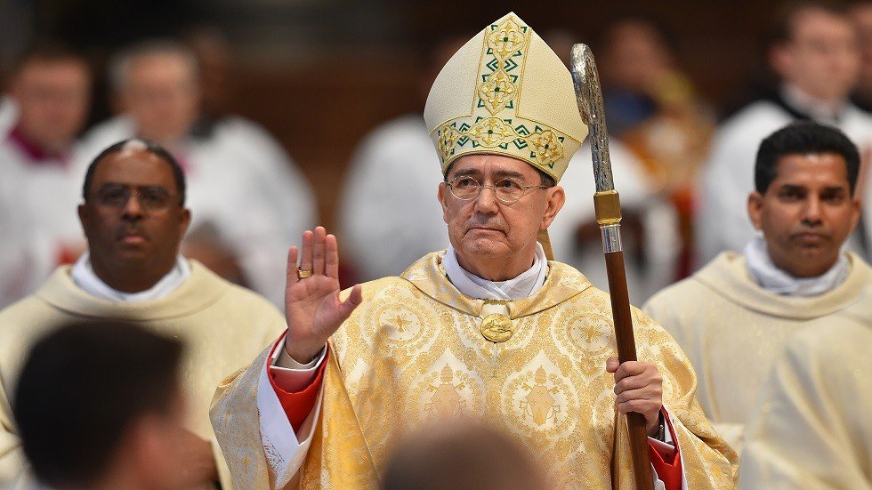 الفاتيكان يعين أسقفا إسبانيا رئيسا لمجلس الحوار بين الأديان 
