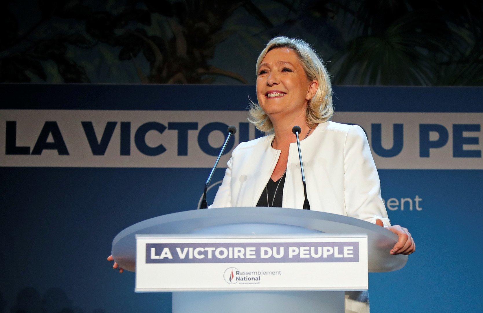 حزب لوبان يتقدم في انتخابات البرلمان الأوروبي بفرنسا