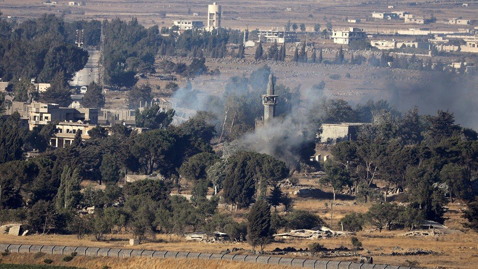مقتل عسكري سوري وإصابة آخر بقصف إسرائيلي على تل الشعار بالقنيطرة