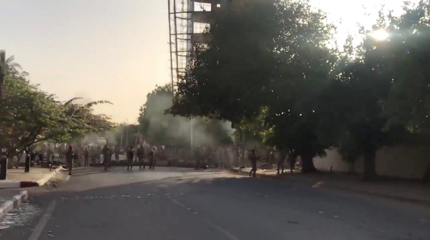 السودان.. قتيل وجرحى نتيجة تبادل لإطلاق النار بمحيط ساحة الاعتصام بالخرطوم