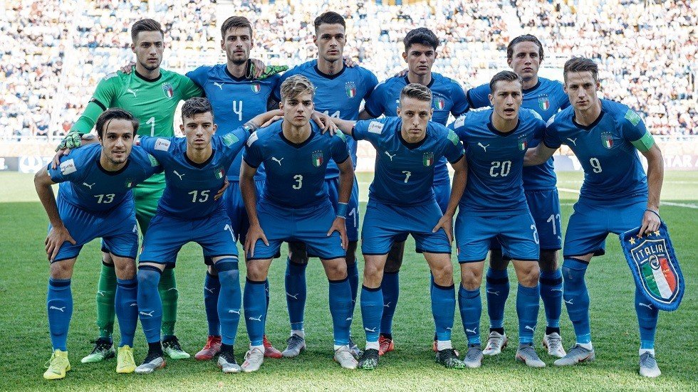 إيطاليا تبلغ دور الثمانية الكبار لكأس العالم للشباب (فيديو)