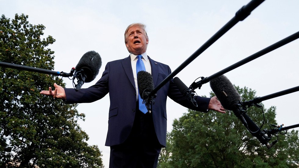 ترامب ينفي ما جاء على لسانه عن ميغان ماركل في مقابلة مسجلة!