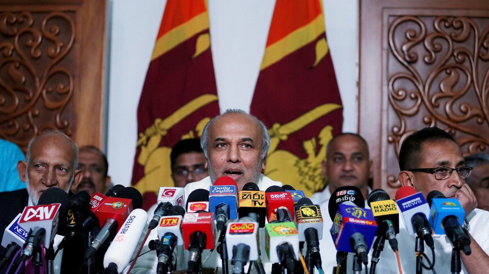 سريلانكا.. استقالات جماعية لمسؤولين مسلمين على خلفية استمرار استهداف الجالية الإسلامية