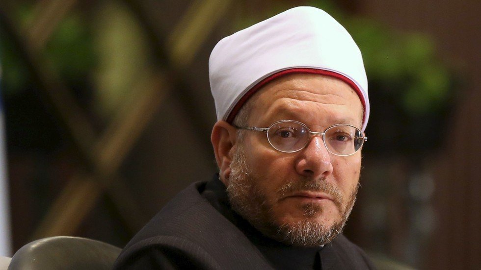 دار الإفتاء المصرية تحسم الجدل بشأن عيد الفطر