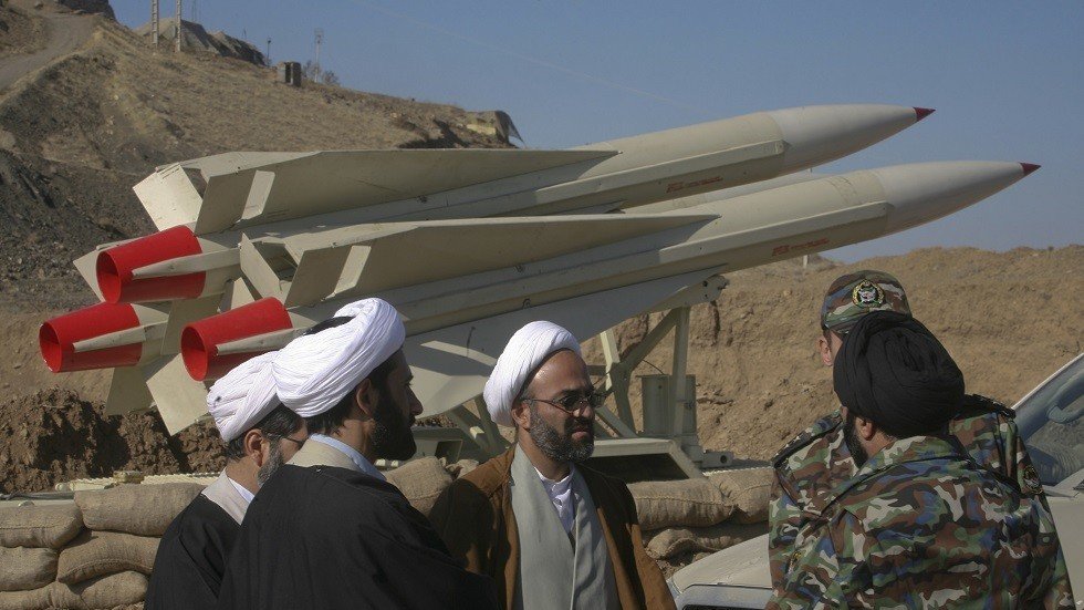 إيران تخشى هجوما بطائرات مسيرة