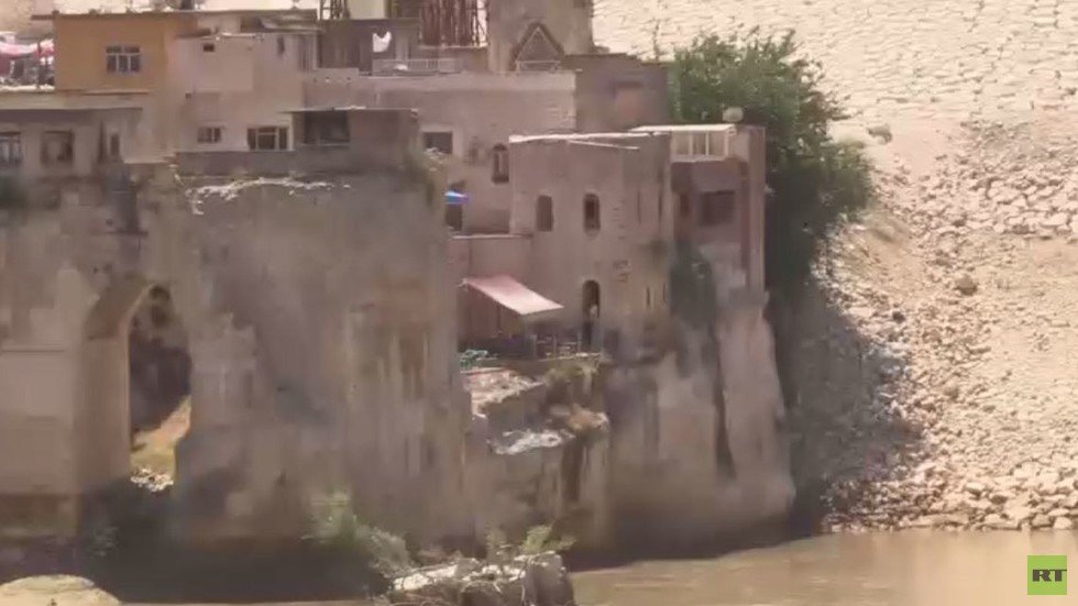 آخر لقطات لمدينة أثرية تركية عمرها 12 ألف عام قبل غمرها بالمياه