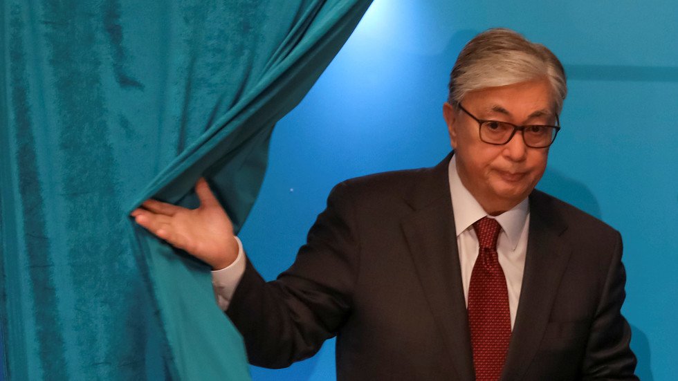 كازاخستان: فوز توكايف في الانتخابات الرئاسية