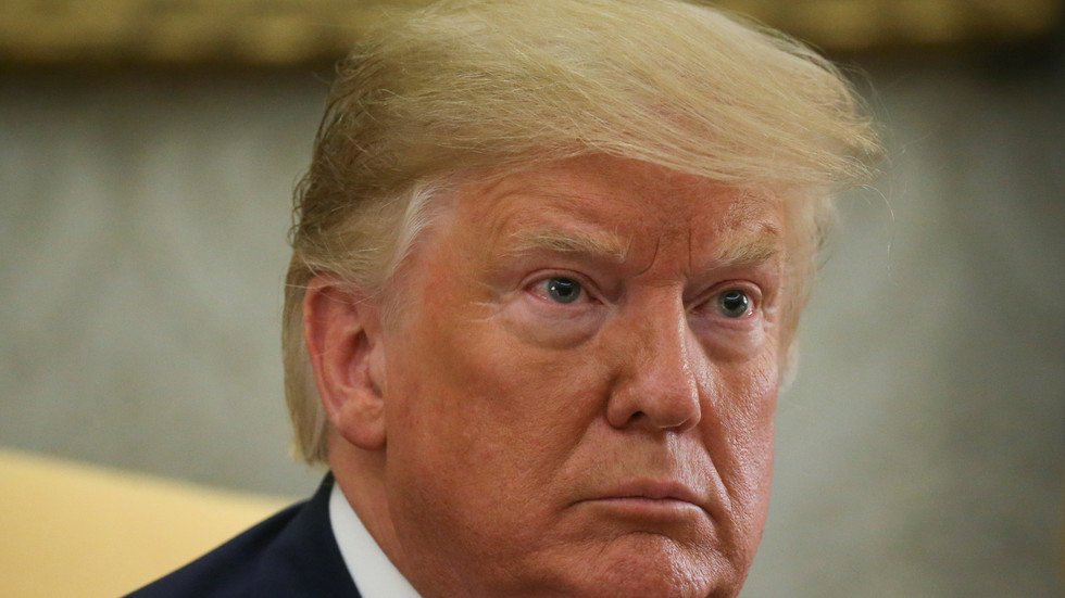 ترامب لا يمانع في قبول معلومات من دول أخرى واستخدامها ضد خصمه في الانتخابات