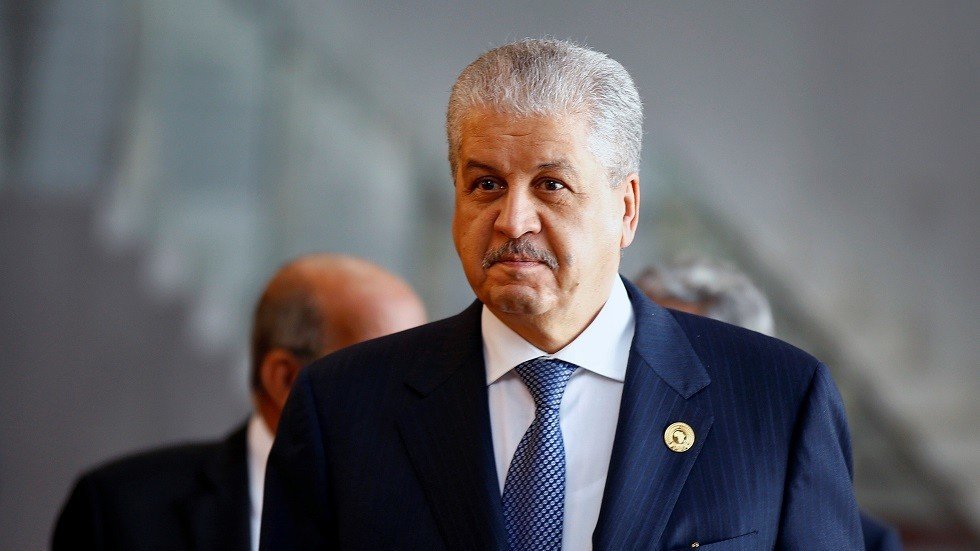 الجزائر.. إيداع رئيس الحكومة الأسبق عبد المالك سلال السجن الاحتياطي