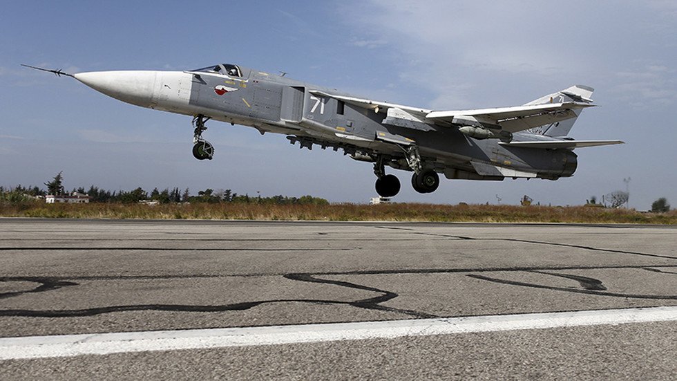 الدفاع الروسية: طيراننا وجه بطلب تركي 4 ضربات على مواقع المسلحين في إدلب