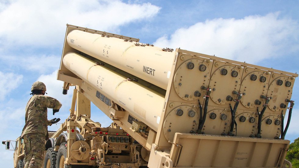 أمريكا تندفع للحاق بروسيا