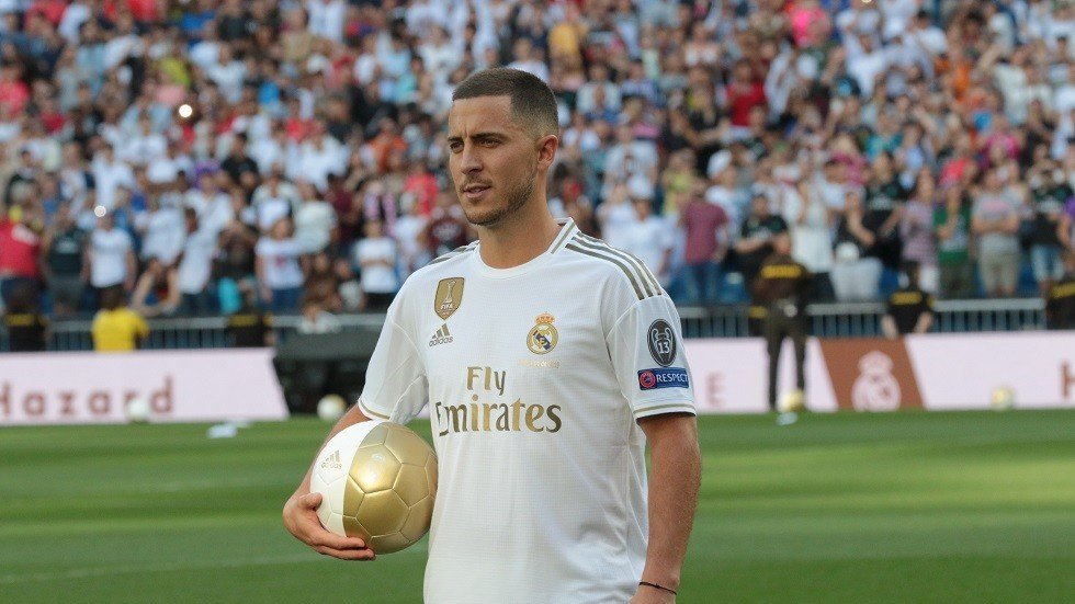 شاهد.. ماذا طلبت جماهير ريال مديد من هازارد