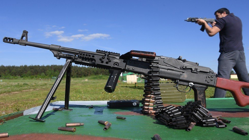 الروس يصنعون قطع غيار الأسلحة من بلاستيك فائق المتانة