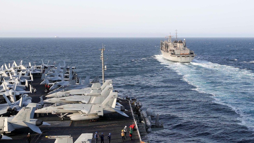 "مقبرة الخليج".. حرب الناقلات أغرقت أكثر من 250 سفينة!