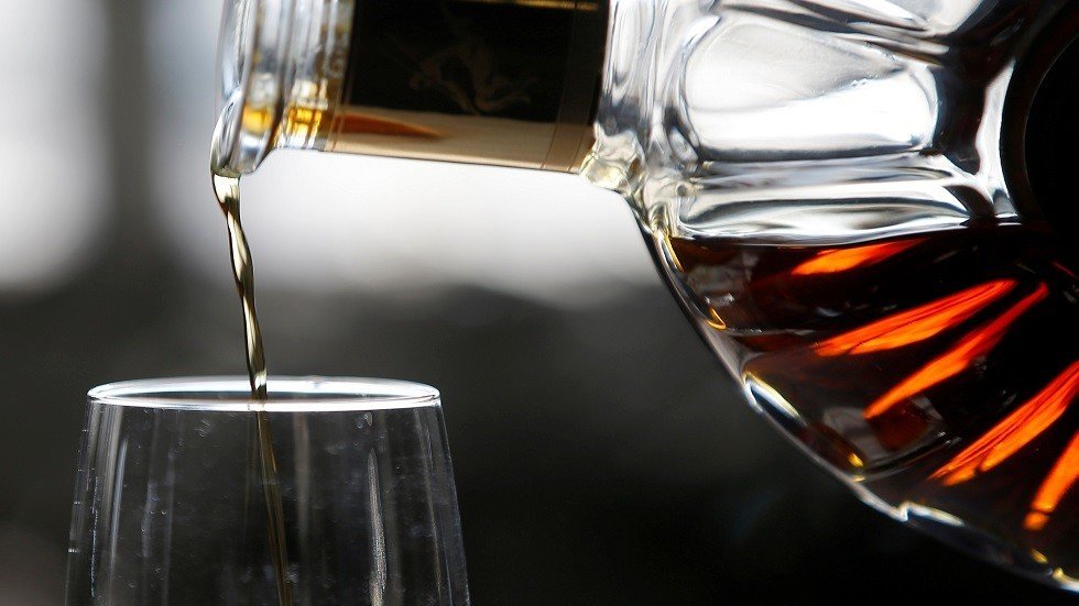 حريق يتلف 250 ألف لتر من "الكونياك" في فرنسا